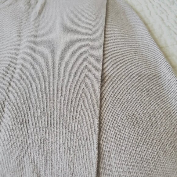 SKIRT SIZE S SCOOP KNIT MIDI ELASTIC WAIST COLOR BEIGE EXCELLENT CONDITION - Picture 4 of 5